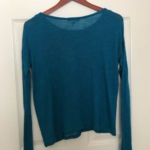 Aeropostale Tops - Aeropostale long sleeve knit top Aeropostale Tops - Aeropostale long sleeve knit top